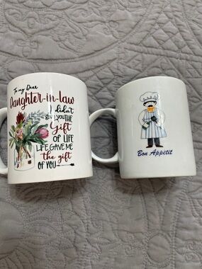 White Floral 'Daughter-in-Law' Ceramic Mug + extra mug